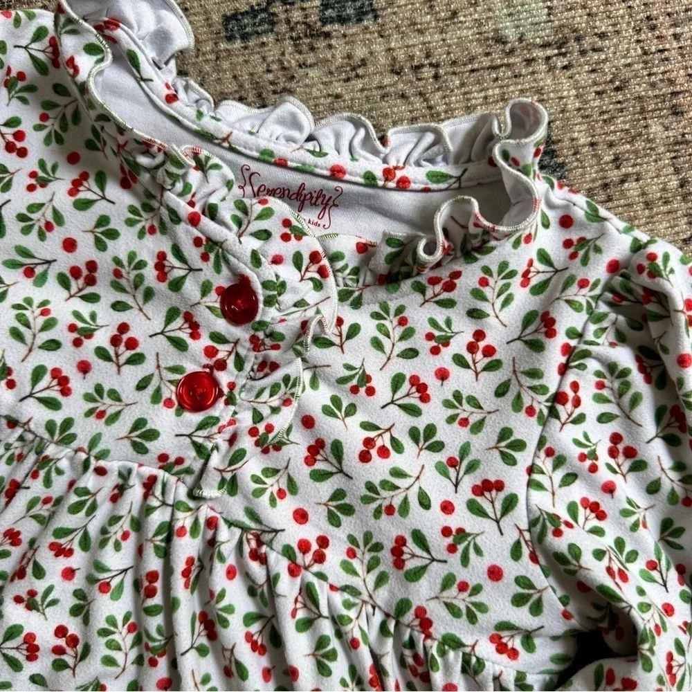 Serendipity by Shrimp and Grits Kids Christmas Gown Pajama Dress sz M